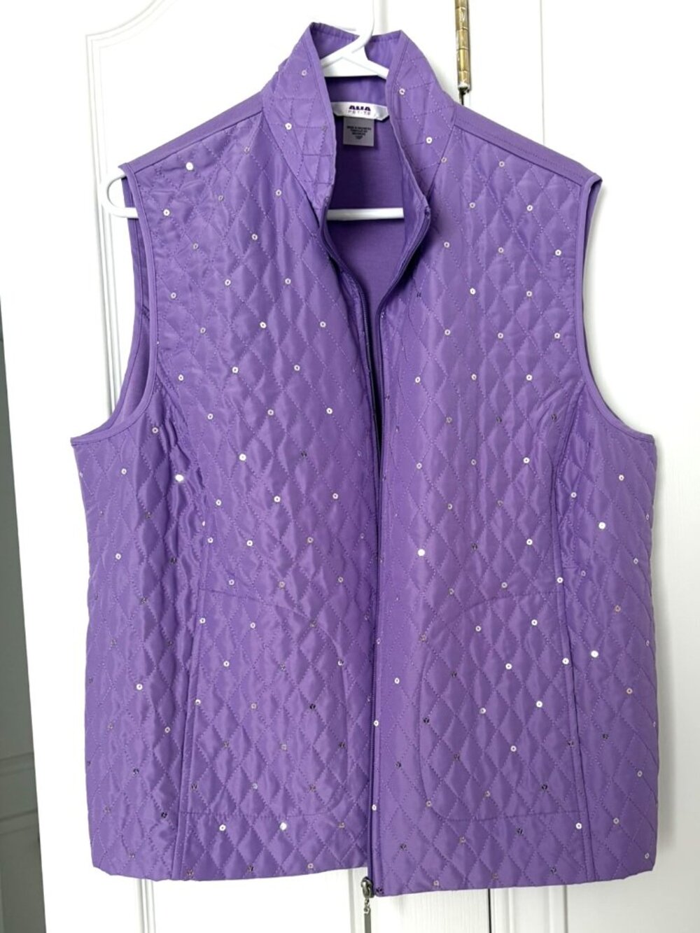 Alia Lavender Quilted Sequin Vest Size 16P